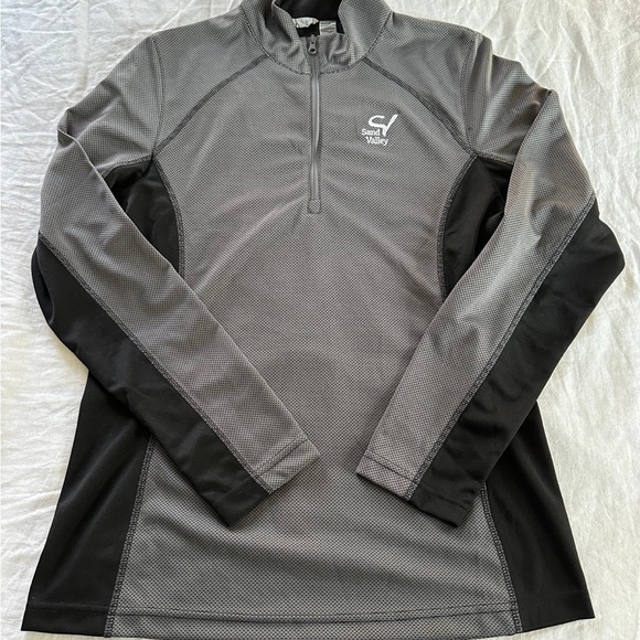 Clique Tops - Women's Gray and Black Golf QZ